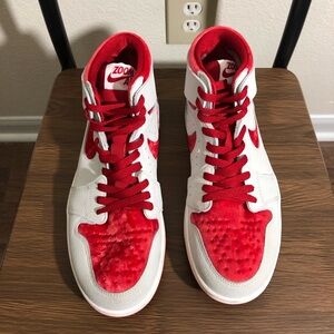 Jordan 1 High Zoom Size 10 Women Shoes Valentine’s Day DV1304 106 Sneakers